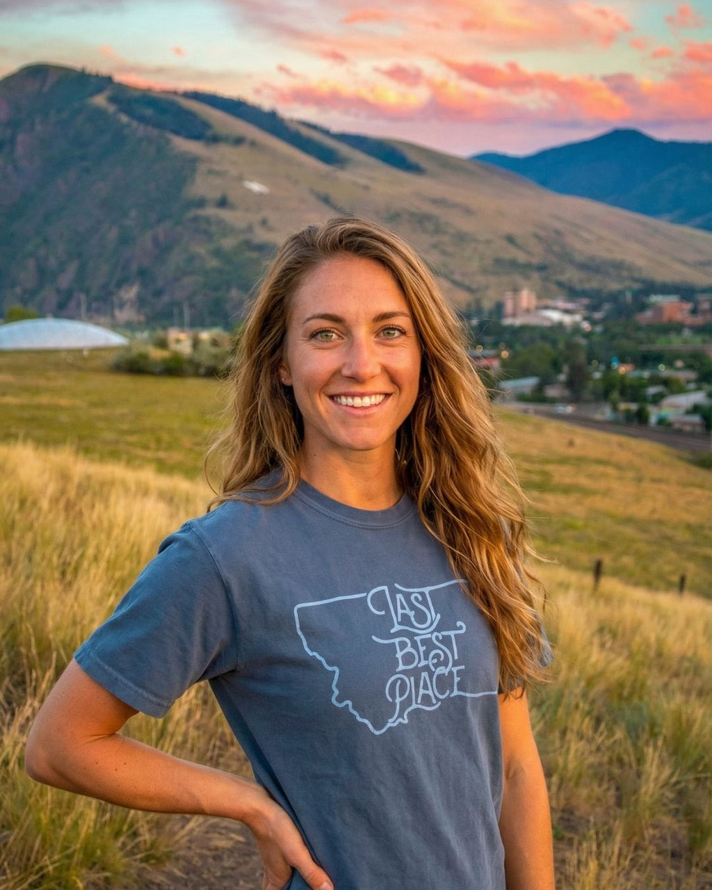 Montana Midnight dyed Women's Tee | Last Best Place